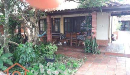Casa com 3 dormitórios à venda, 180 m² por R$ 650.000,00 - Balneário Flórida - Praia Grande/SP