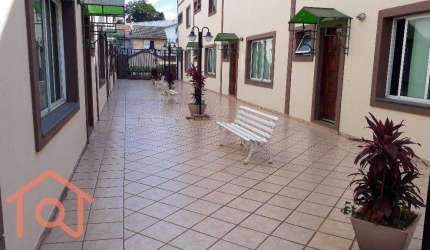 Sobrado com 4 dormitórios à venda, 192 m² por R$ 1.300.000,00 - Vila Guarani (Zona Sul) - São Paulo/SP