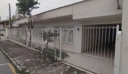 Casa Comercial para Locação em Balneário Camboriú, Nações, 3 dormitórios, 4 banheiros, 3 vagas