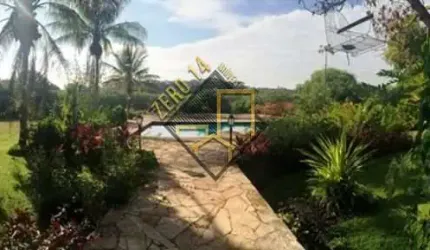 Chácara Cinematográfica , diferenciada por oferecer amplitude de olhar / casa com 400 m², com 5 quartos, sendo 2 suítes, 5 banheiros e mais 1 no salão de festas, banheira com hidromassagem, piscina, s