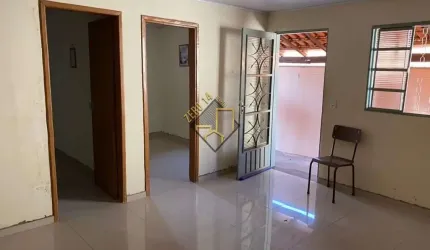 Casa á venda.