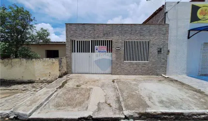 Casa 2em 1  em Cidade Nova com 3 Quartos sendo 1 suíte. Essa casa não financia.