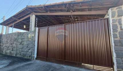 Linda Casa à venda em Monte Castelo