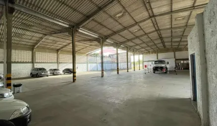Galpão em Complexo Empresarial – 10.000m² de Potencial
