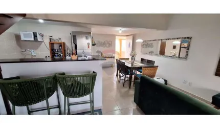 Alugo incrível Apartamento Beira Mar no condomínio Búzios Star com 2 Quartos sendo 1 suíte.  7.500R$ mensalidade  referente a janeiro.