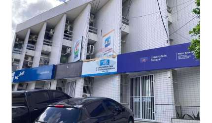 SALA 213 PARA LOCAÇÃO COMERCIAL 24m²/ NO PONTA NEGRA CENTER