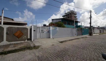 VENDO Hostel Completo, Mobiliado com 5 Suites e 1 Chalé em Ponta Negra (Pode ser Financiado)