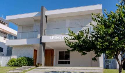 Casa em condomínio fechado com 4 quartos à venda na Rodovia Doutor Antônio Luiz Moura Gonzaga, 3801, Rio Tavares, Florianópolis por R$ 4.500.000