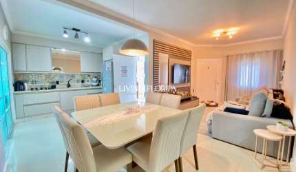 Casa com 2 quartos à venda na Servidão das Águias, 95, Campeche, Florianópolis por R$ 1.600.000