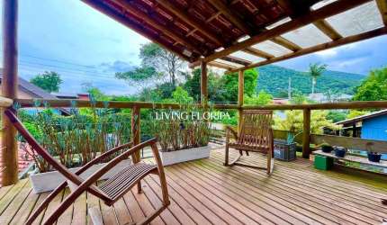 Casa com 3 quartos à venda na Servidão Sodré, 157, Lagoa da Conceição, Florianópolis por R$ 2.100.000