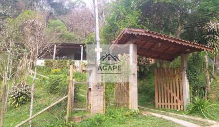 Excelente Chácara com vasto terreno - São Lourenço da Serra