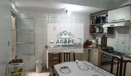 Linda Casa 3 Dorm em Jardim Saint Moritz  -  Taboão da Serra