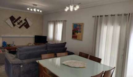Sobrado com 4 dormitórios à venda, 260 m² por R$ 1.770.000,00 - Aruã - Mogi das Cruzes/SP