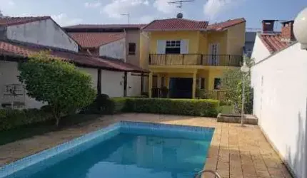 Sobrado com 4 dormitórios à venda, 450 m² por R$ 1.100.000,00 - Vila Paiva - Suzano/SP