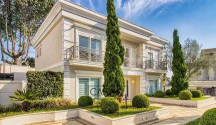 Sobrado com 4 suítes à venda, 380 m² por R$ 2.150.000 - Vila Oliveira - Mogi das Cruzes/SP