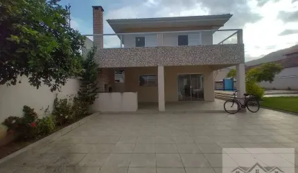 VENDE-SE SOBRADO ISOLADO BALNEÁRIO FLÓRIDA - PRAIA GRANDE