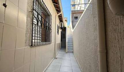 VENDE-SE CASA ISOLADA GUILHERMINA
