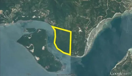 Terreno à venda na Praia de Monte Cristo, Saubara  por R$ 14.000.000