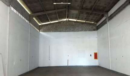 Barracão / Galpão / Depósito com 1 sala para alugar no Itingá, Lauro de Freitas , 350 m2 por R$ 6.500