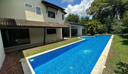 CASA 4 SUÍTES EM BUSCA VIDA
