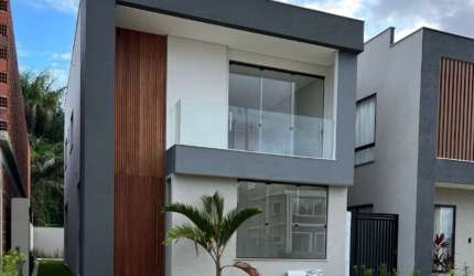 Casa em condomínio fechado com 4 quartos à venda no Abrantes, Camaçari  por R$ 980.000