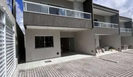 CASAS COMPOSTA POR 4/4 COM 3 SUÍTES EM PITANGUEIRAS!