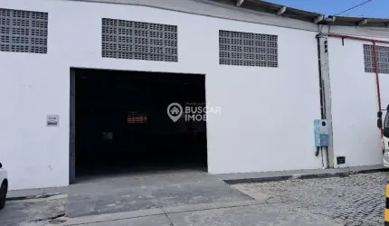 Barracão / Galpão / Depósito com 2 salas para alugar no Portão, Lauro de Freitas  por R$ 20.000