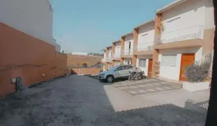 Sobrado com 2 dormitórios à venda, 60 m² por R$ 375.000,00 - Itapevi - Itapevi/SP