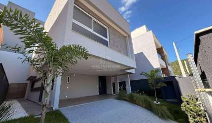 Sobrado no bairro São Francisco de Assis!