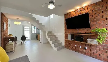 Excelente sobrado mobiliado  no bairro Santa Regina!