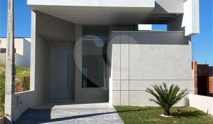Condomínio com 3 quartos à venda em Horto Florestal - SP