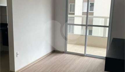 Apartamento com 1 quartos à venda em Além Ponte - SP