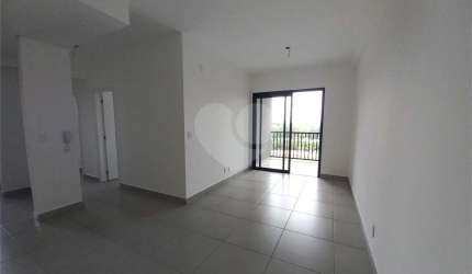 Apartamento com 2 quartos à venda em Além Ponte - SP