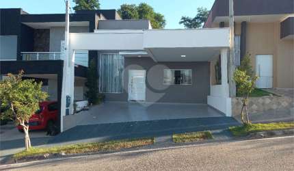 Condomínio com 2 quartos à venda em Horto Florestal - SP