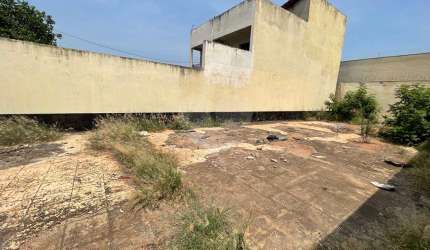 Terreno à venda em Parque Dos Eucaliptos - SP