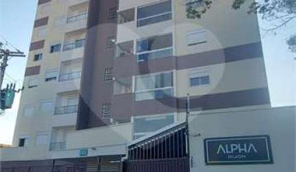 Apartamento com 3 quartos à venda em Vila Lucy - SP