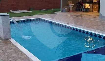 Chácara com 3 quartos à venda em Caguassu - SP
