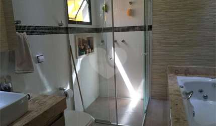 Condomínio com 3 quartos à venda em Wanel Ville - SP