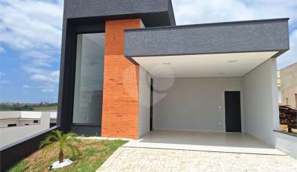 Condomínio com 3 quartos à venda em Wanel Ville - SP
