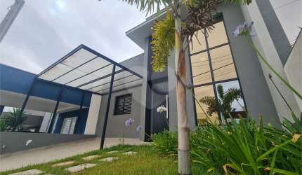 Condomínio com 3 quartos à venda em Horto Florestal - SP