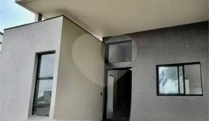 Condomínio com 3 quartos à venda em Cajuru Do Sul - SP