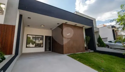 Condomínio com 3 quartos à venda em Cajuru Do Sul - SP