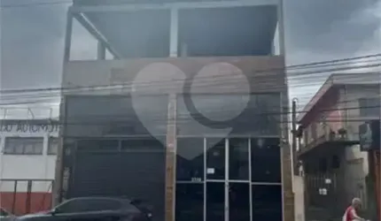 Prédio inteiro para locação em Jardim Planalto - SP