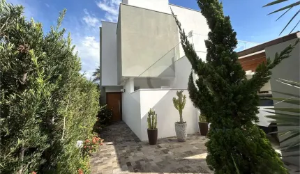 Casa com 4 quartos à venda em Loteamento Residencial Villágio Di Capri - SP