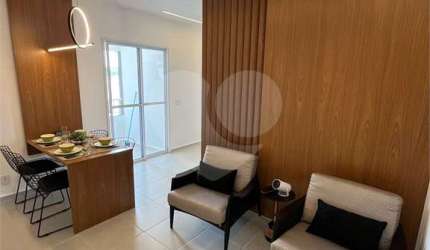 Apartamento com 2 quartos para locação em Jardim Das Magnólias - SP