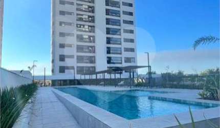 Apartamento com 2 quartos à venda em Além Ponte - SP