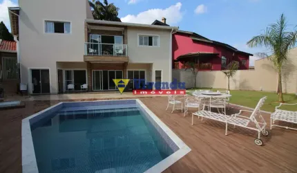 BELA CASA EM ALDEIA DA SERRA, MORADA DOS PÁSSAROS