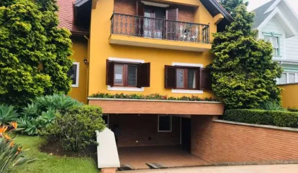 CASA A VENDA EM ALDEIA DA SERRA