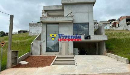 CASA  EM CONSTRUÇÃO FASE FINAL DE OBRA