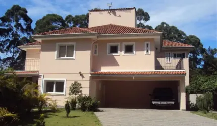 CASA A VENDA EM MORADA DAS NUVENS